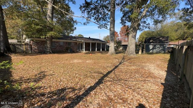 282 Belaire Dr., Pearl, MS 39208
