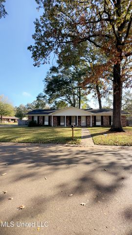 282 Belaire Dr., Pearl, MS 39208
