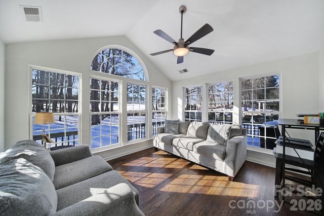 109 Swift Creek Lane, Mooresville, NC 28115