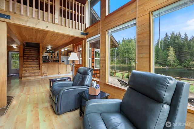 400 E Catfish Lake Road, Shelton, WA 98584