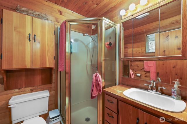 400 E Catfish Lake Road, Shelton, WA 98584