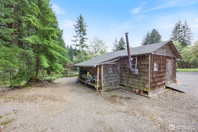 400 E Catfish Lake Road, Shelton, WA 98584