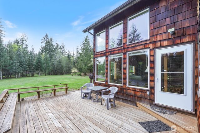 400 E Catfish Lake Road, Shelton, WA 98584