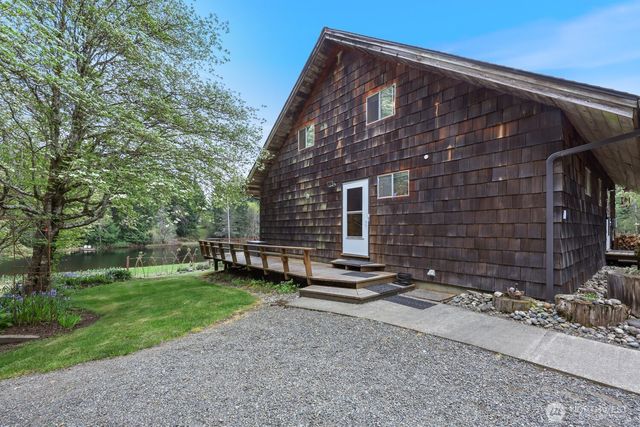 400 E Catfish Lake Road, Shelton, WA 98584
