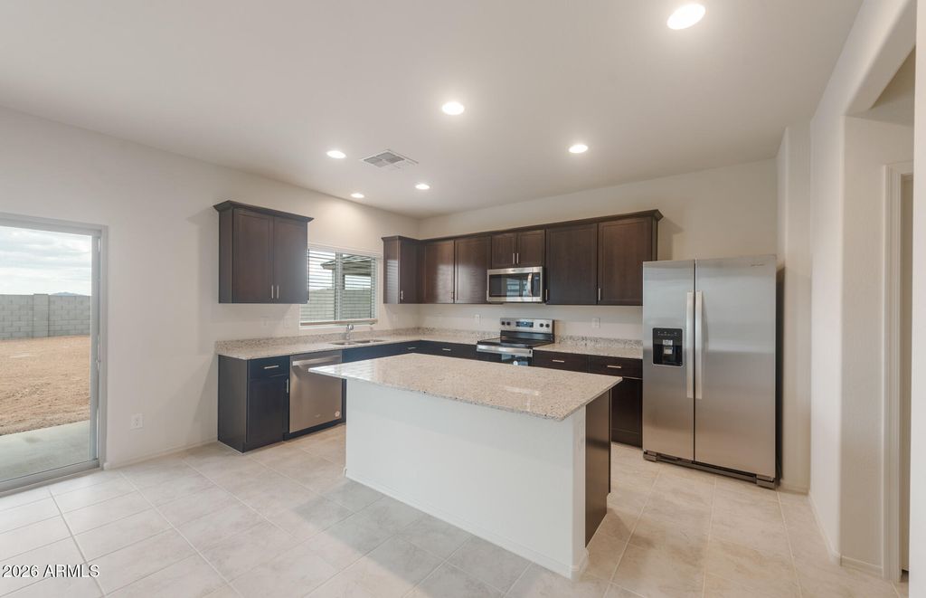 43015 W PALO AMARILLO Road, Maricopa, AZ 85138 — photo 2
