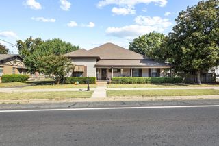 302 W Main Street, Honey Grove, TX 75446