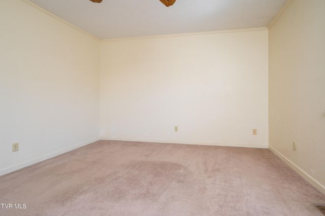 3539 Netherland Inn Rd. Road, 11, Kingsport, TN 37660