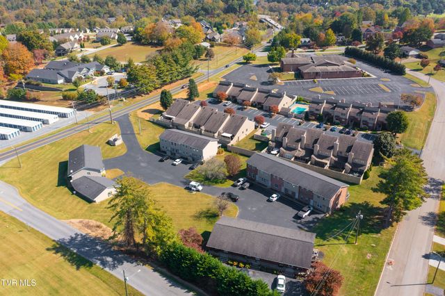 3539 Netherland Inn Rd. Road, 11, Kingsport, TN 37660