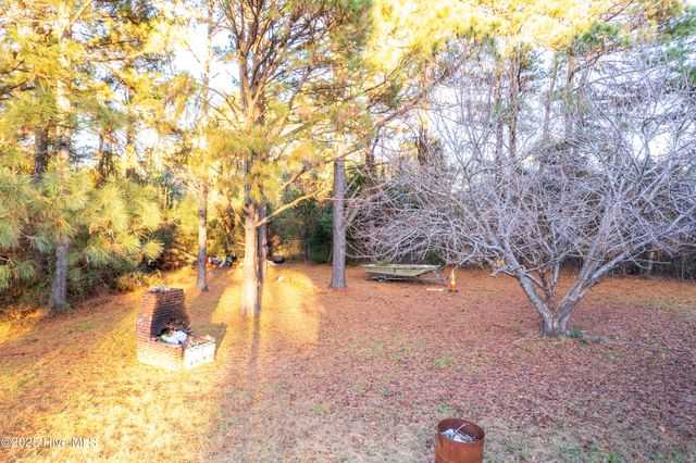 128 Snow Goose Lane, Knotts Island, NC 27950