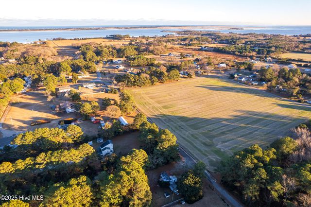 128 Snow Goose Lane, Knotts Island, NC 27950