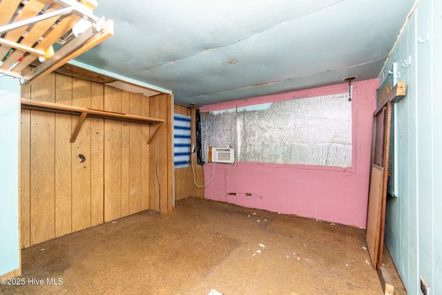 128 Snow Goose Lane, Knotts Island, NC 27950