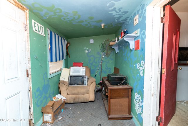 128 Snow Goose Lane, Knotts Island, NC 27950