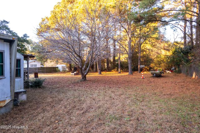 128 Snow Goose Lane, Knotts Island, NC 27950