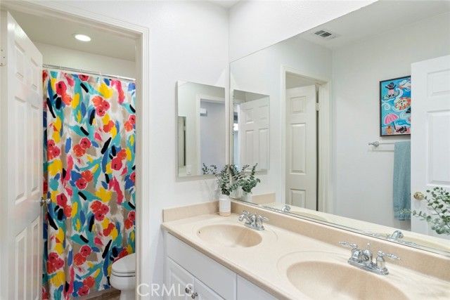 25006 Pine Creek Loop, Corona, CA 92883