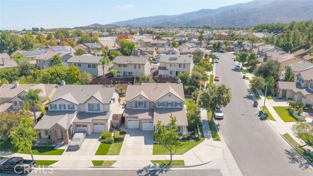25006 Pine Creek Loop, Corona, CA 92883