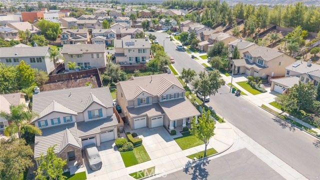 25006 Pine Creek Loop, Corona, CA 92883