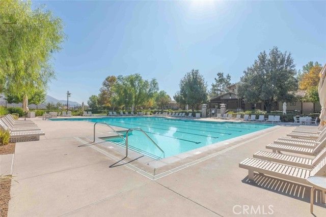 25006 Pine Creek Loop, Corona, CA 92883