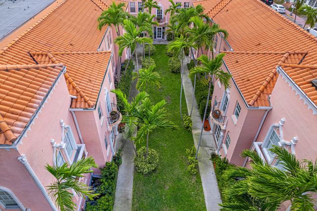 758 Meridian Avenue 8, Miami Beach, FL 33139