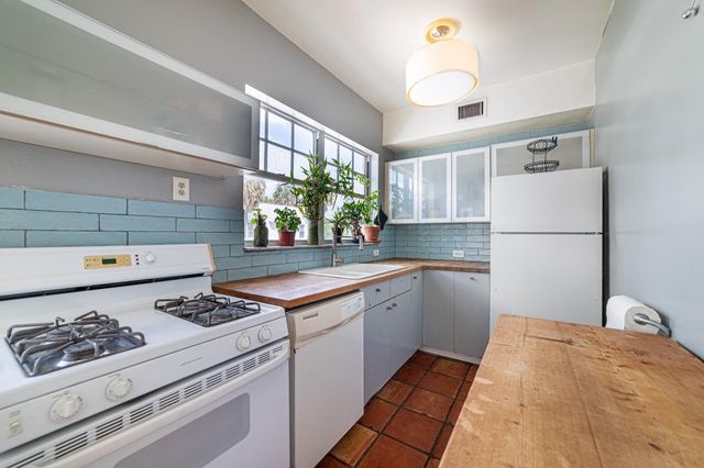 758 Meridian Avenue 8, Miami Beach, FL 33139