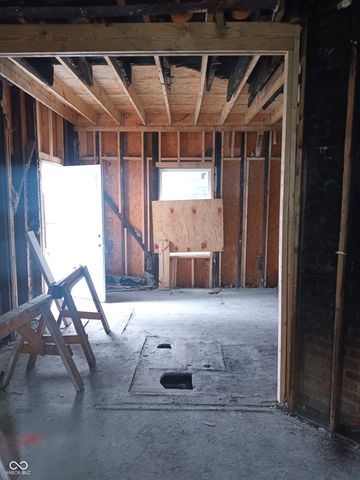 814 S State Avenue, Indianapolis, IN 46203
