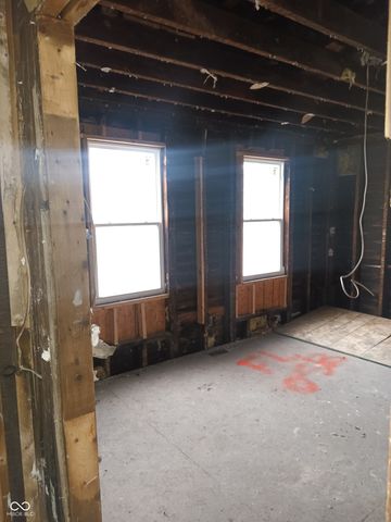 814 S State Avenue, Indianapolis, IN 46203