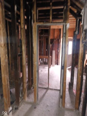 814 S State Avenue, Indianapolis, IN 46203