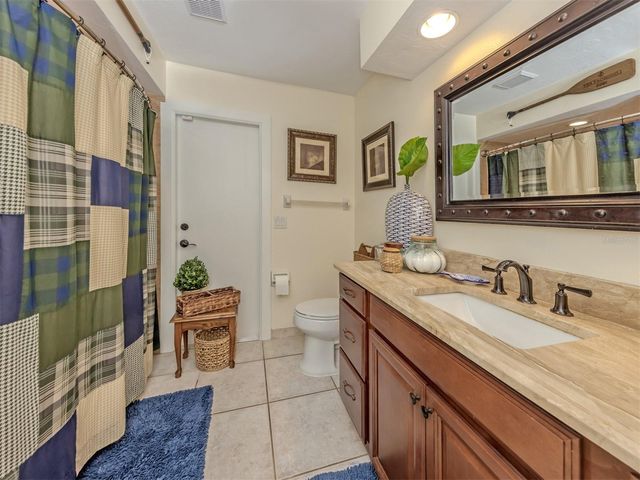 1312 GUARDIAN DRIVE, Venice, FL 34292