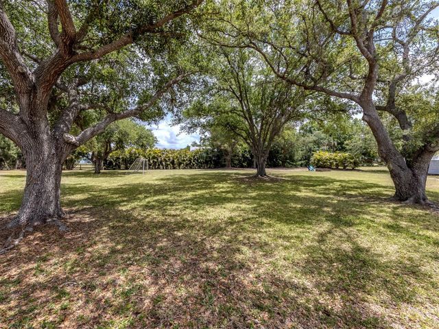 1312 GUARDIAN DRIVE, Venice, FL 34292