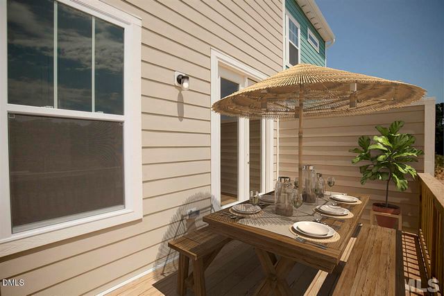 632 Grand Central Station, Apex, NC 27502