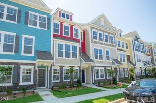 632 Grand Central Station, Apex, NC 27502