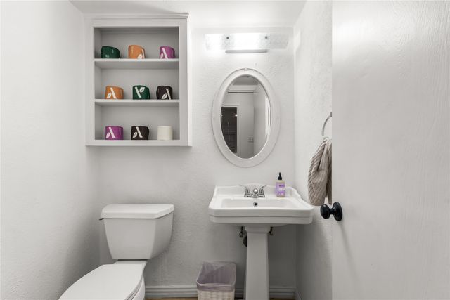 201 Kingsbridge Drive, Garland, TX 75040