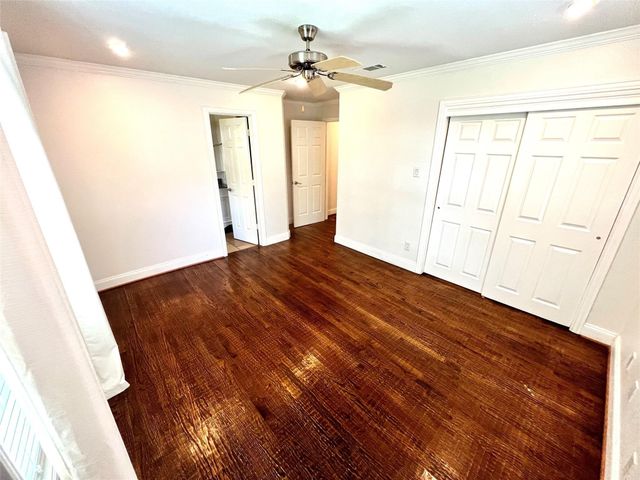 8515 Glencrest Lane, Dallas, TX 75209
