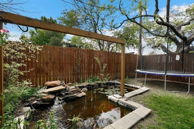 8515 Glencrest Lane, Dallas, TX 75209