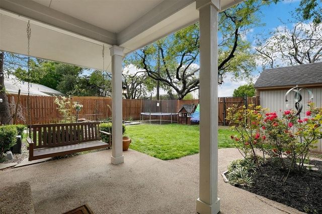 8515 Glencrest Lane, Dallas, TX 75209