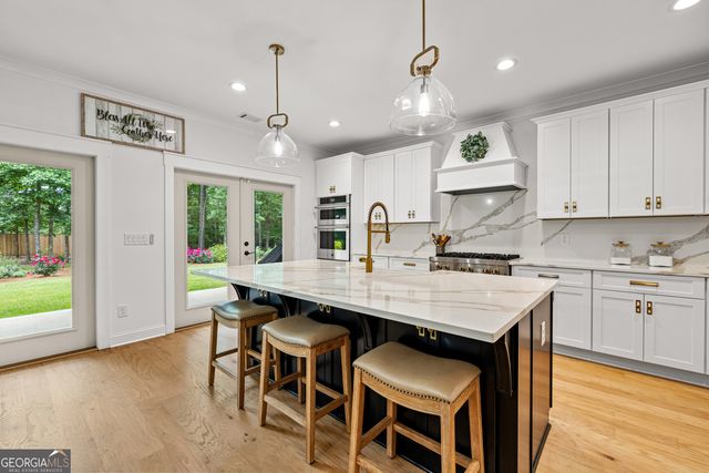 150 Handshaker Court, Fayetteville, GA 30215