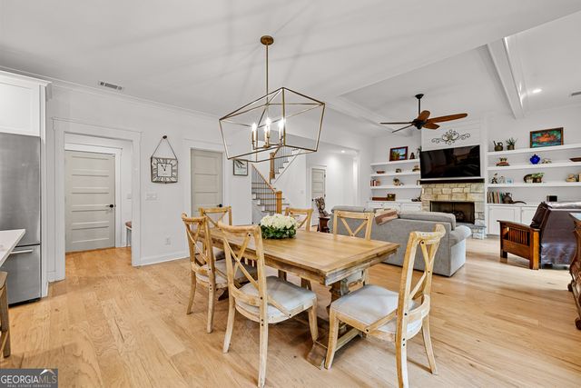 150 Handshaker Court, Fayetteville, GA 30215