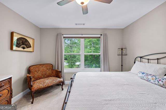150 Handshaker Court, Fayetteville, GA 30215