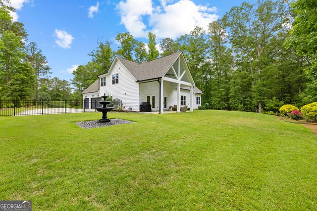 150 Handshaker Court, Fayetteville, GA 30215