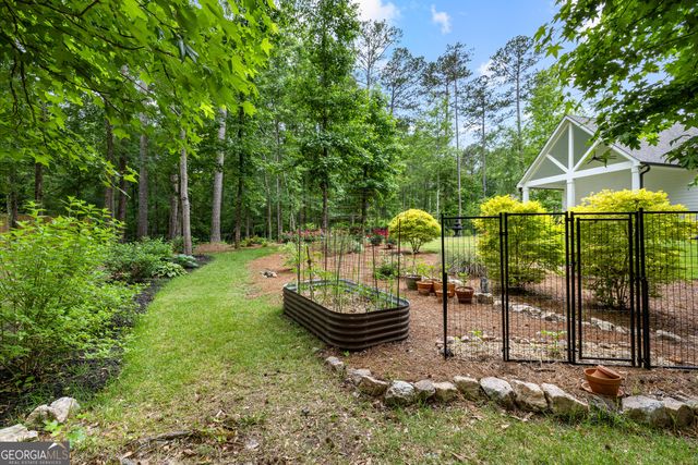 150 Handshaker Court, Fayetteville, GA 30215