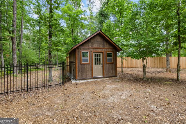 150 Handshaker Court, Fayetteville, GA 30215