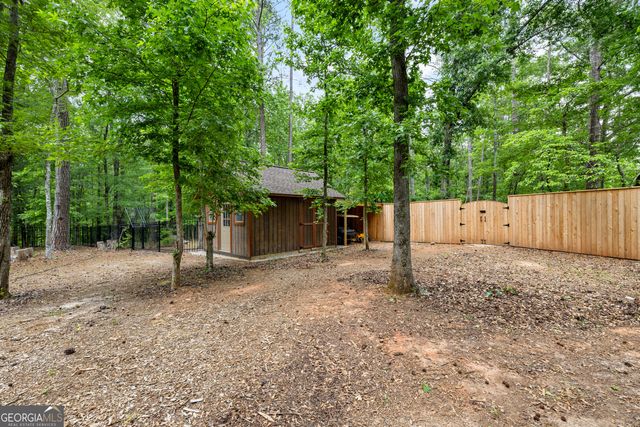 150 Handshaker Court, Fayetteville, GA 30215
