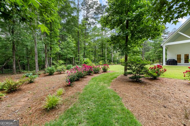 150 Handshaker Court, Fayetteville, GA 30215