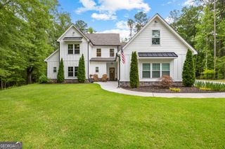 150 Handshaker Court, Fayetteville, GA 30215