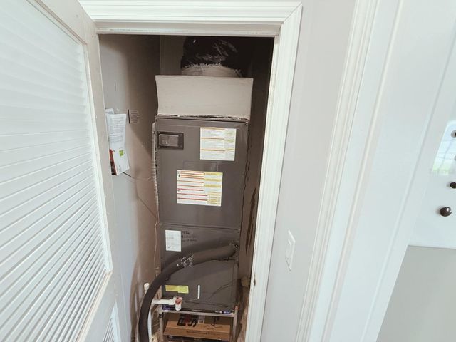 1620 VOYAGER DRIVE, Sarasota, FL 34234