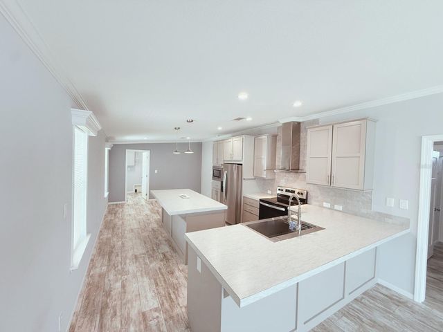 1620 VOYAGER DRIVE, Sarasota, FL 34234