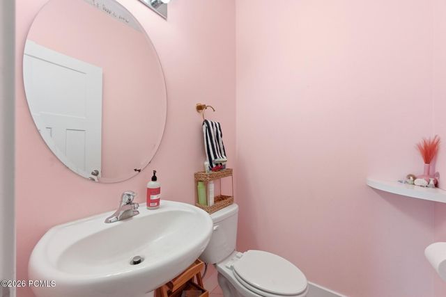 4752 S Hillhouse Cove, Murray, UT 84107