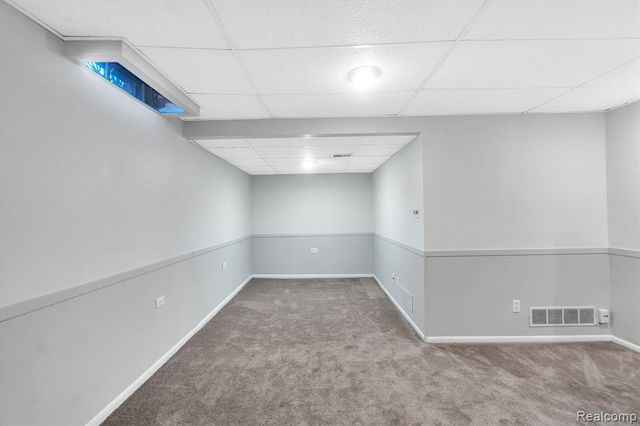 22224 Edgewater, Novi, MI 48375