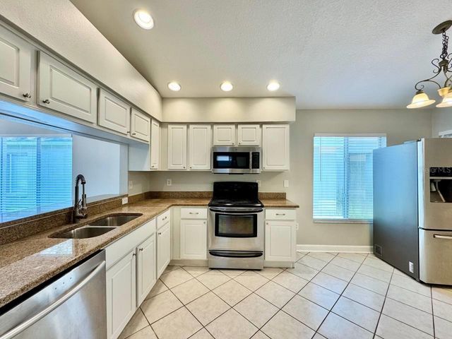 18112 CANAL POINTE STREET, Tampa, FL 33647