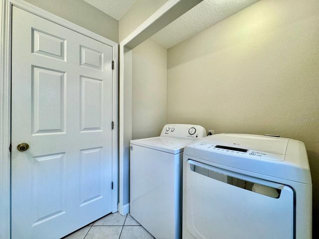 18112 CANAL POINTE STREET, Tampa, FL 33647