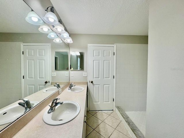 18112 CANAL POINTE STREET, Tampa, FL 33647